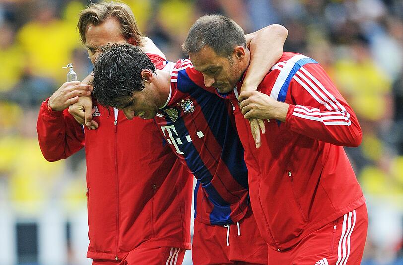 Bestätigt sich die Diagnose wird Martinez mindestens ein halbes Jahr ausfallen.