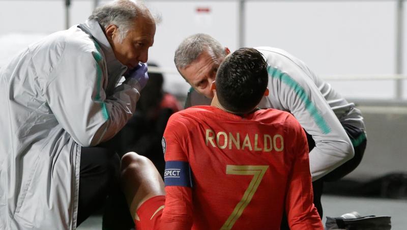Cristiano Ronaldo verletzte sich gegen Serbien. Cristiano Ronaldo verletzte sich gegen Serbien.