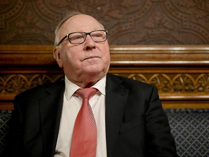 Uwe Seeler macht sich Sorgen wegen der Coronavirus-Pandemie.
