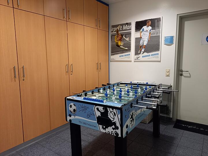 Intensive Duelle finden nicht nur auf dem Fußballplatz statt: Der Kicker im NLZ.