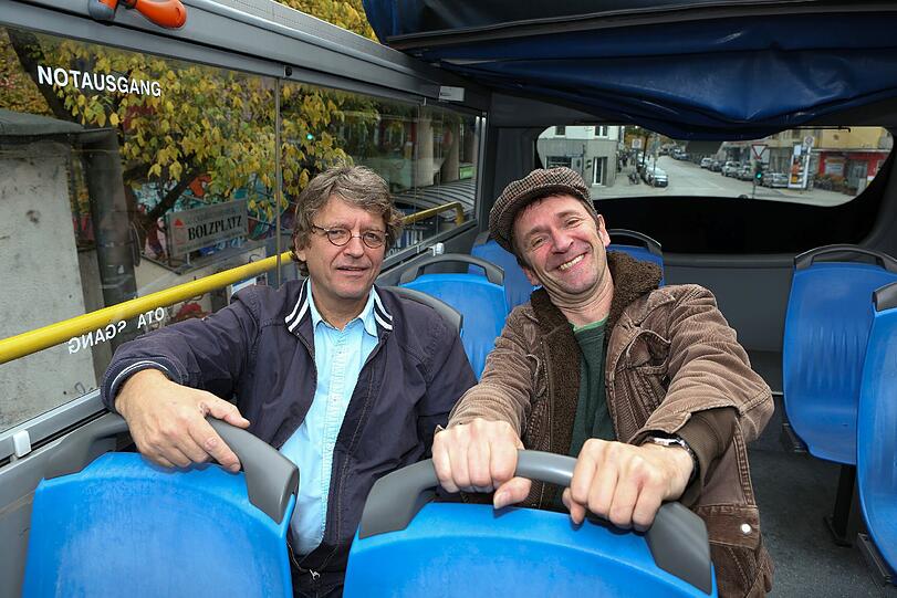 Pelzig mal ohne Mütze: Frank-Markus Barwasser (links) und sein Kabarett-Kollege Ecco Meineke.