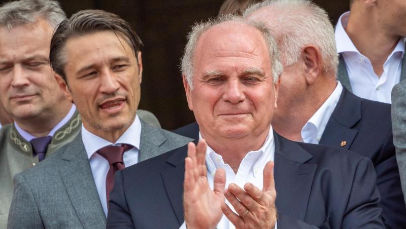 Niko Kovac (l.) und Uli Hoeneß. Foto: Peter Kneffel/dpa Niko Kovac (l.) und Uli Hoeneß. Foto: Peter Kneffel/dpa