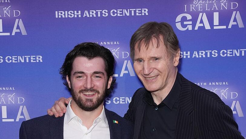 Daniel Neeson und sein Vater Liam Neeson Ende 2024 in New York City.