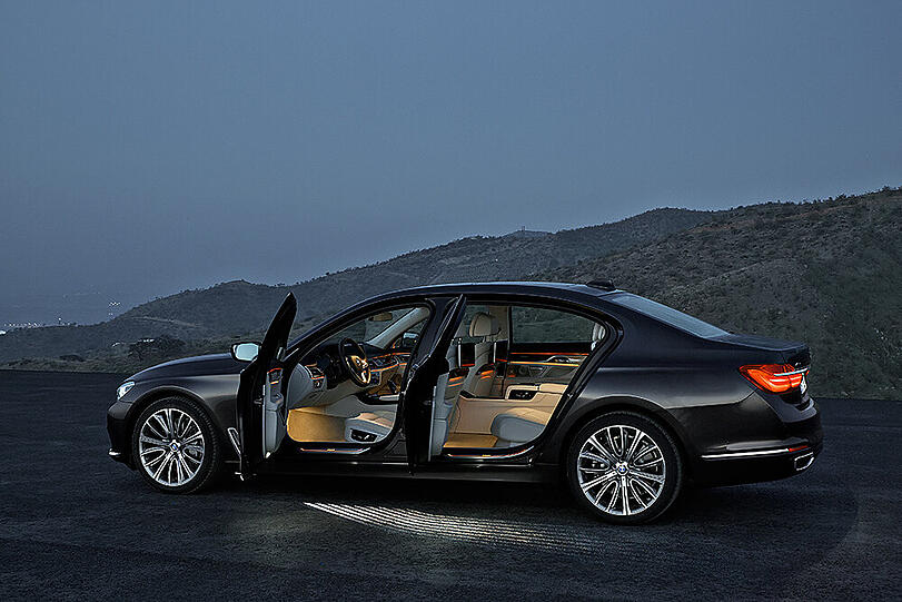 Bilder: So sieht er aus der neue 7er BMW - hier in der Lang-Version mit um 14 Zentimeter verlängertem Radstand.