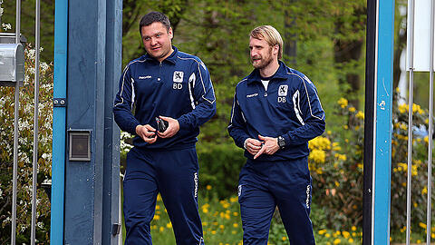 Das Trainerteam hat die Zuständigkeiten gewechselt. Chefcoach am letzten Spieltag wird Denis Bushuev (l) sein.