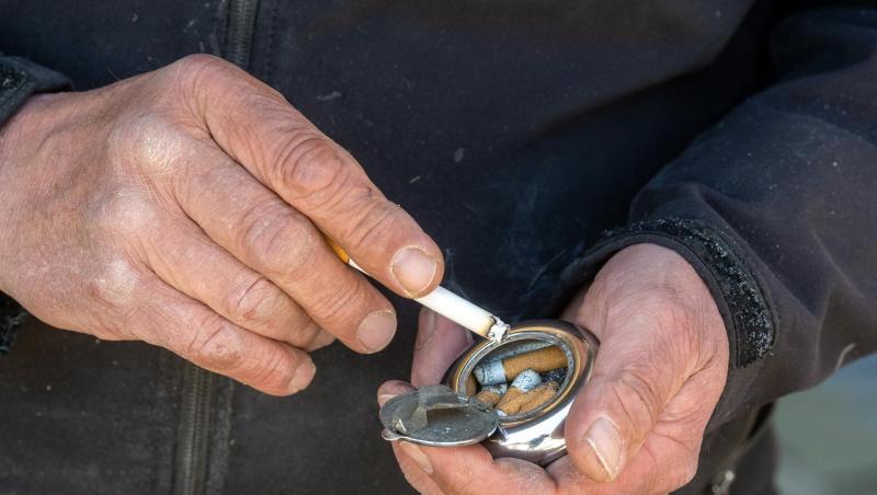 Rauchen richtet neben Alkohol nach wie vor mit Abstand die größten Gesundheitsschäden in Deutschland an. Rauchen richtet neben Alkohol nach wie vor mit Abstand die größten Gesundheitsschäden in Deutschland an.