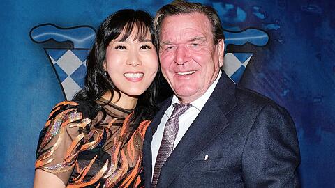 Soyeon Schröder-Kim und Gerhard Schröder im Februar 2020.