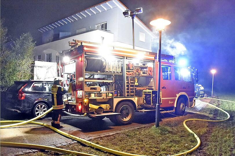 Bei einem Brand in einer Doppelhaushälfte in Haar entstand ein erheblicher Sachschaden.