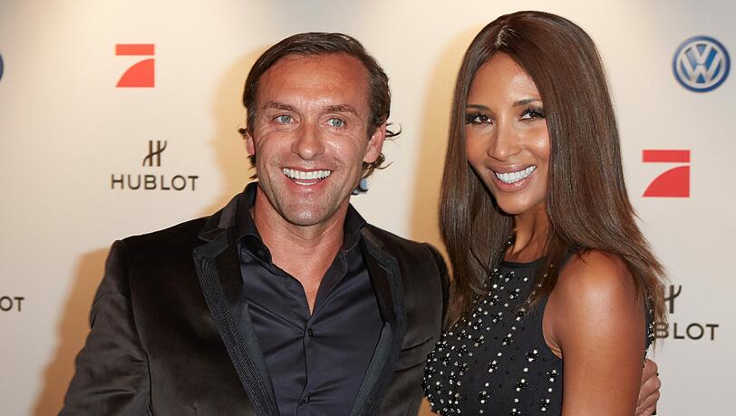 Fußball-Trainer Thomas Doll und seine Freundin, das Model Kristin Kossi Fußball-Trainer Thomas Doll und seine Freundin, das Model Kristin Kossi