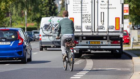 Zugeparkte Radwege sind ein Sicherheitsrisiko für Radler. Und sie kommen häufig vor.