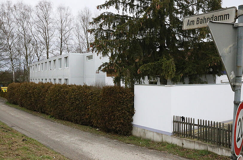 Bilder von der Asylbewerberunterkunft in Dorfen, in der ein 20-Jähriger erstochen wurde.