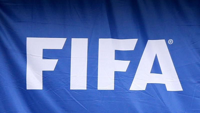 Die FIFA macht sich Gedanken über die Umstellung der europäischen Fußballligen auf das Kalenderjahr. Die FIFA macht sich Gedanken über die Umstellung der europäischen Fußballligen auf das Kalenderjahr.