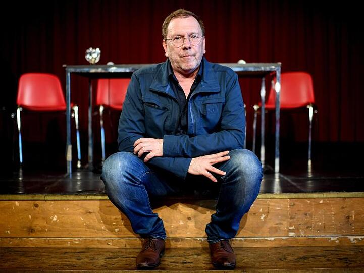 Der Autor und Theateregisseur René Pollesch wird neuer Intendant der Berliner Volksbühne.