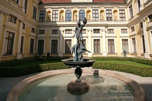"Bloß nicht trinken! Wasser bringt den Tod..."