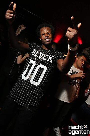 Das Crux ist in München vor allem für die Hip-Hop-Sounds bekannt. Auch bei der Reihe "Red Light District" am Samstag wurden die Besucher nicht enttäuscht.