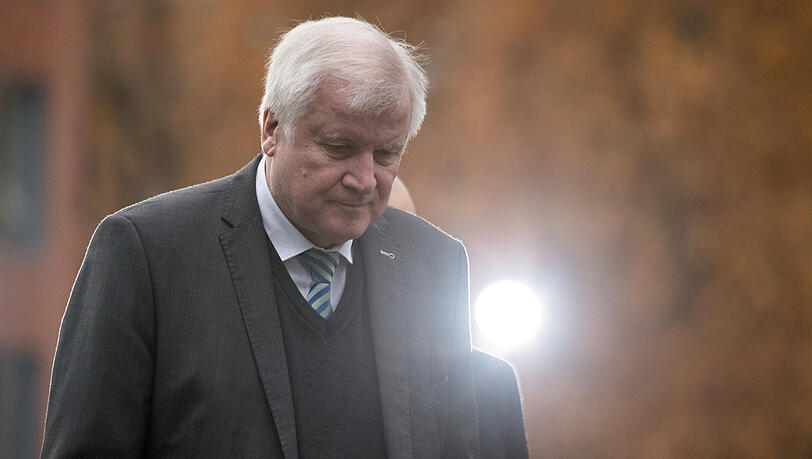 Horst Seehofer wird am 19. Januar zurücktreten. Horst Seehofer wird am 19. Januar zurücktreten.