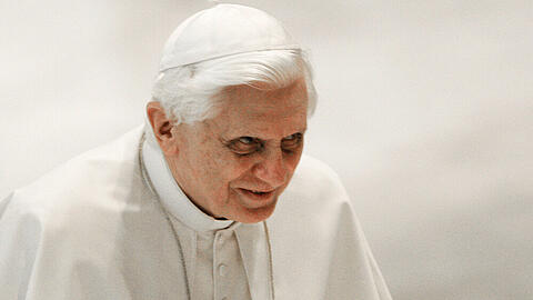 Papst emeritus Benedikt XVI. ist derzeit zu Besuch in Regensburg.
