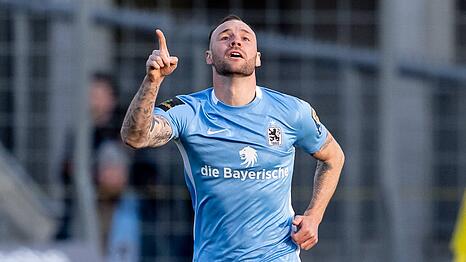 Patrick Hobsch stürmt seit dieser Saison für den TSV 1860, für den auch schon sein Vater in den 90er Jahren auf Torejagd gegangen war.