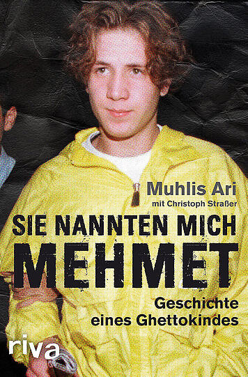 Muhlis Ari veröffentlichte seine Autobiografie "Sie nannten mich Mehmet: Geschichte eines Ghettokindes" im Oktober 2013.
