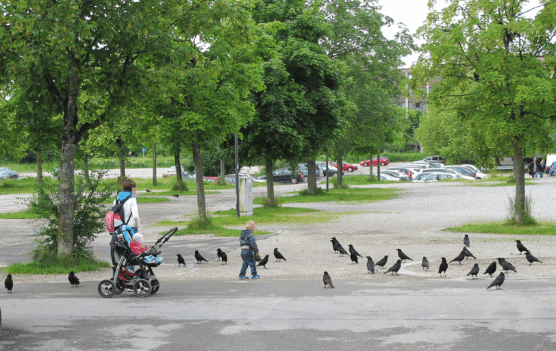 Der Hanns Seidl Platz in Neuperlach. Hier ist am Sonntag Flohmarkt.
