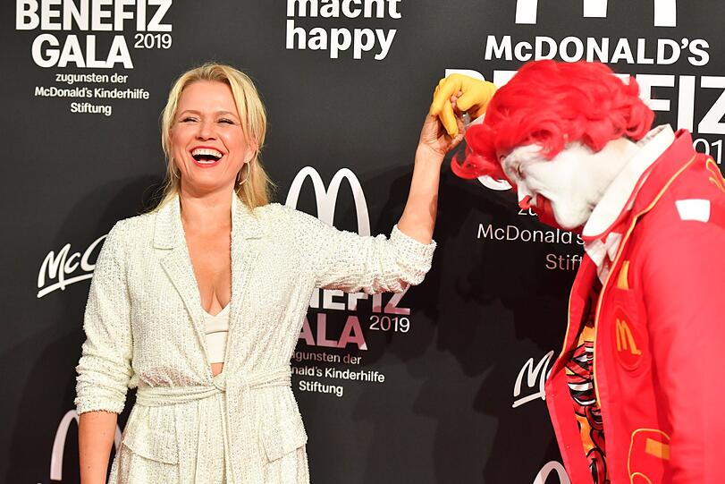 Nova Meierhenrich und Ronald McDonald