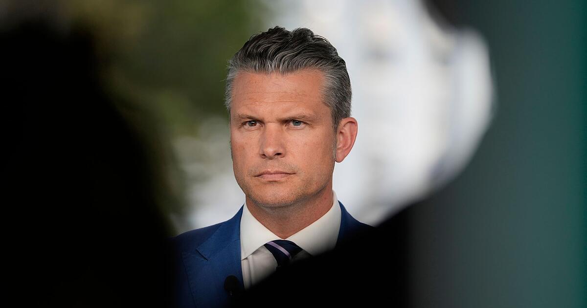 V-lkerrechtsbruch-Wei-es-Haus-st-rkt-Hegseth-den-R-cken