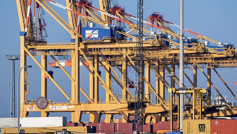 Der Krieg im Iran d&auml;mpft die Stimmung in der deutschen Wirtschaft (Symbolbild)