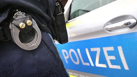 Die Kriminalpolizei ermittelt in dem Fall einer Schießerei in Starnberg. (Symbolbild)