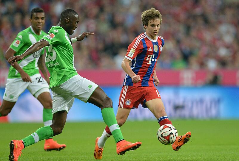 Gianluca Gaudino: Ja, er ist erst 17 Jahre jung. Präsentierte sich aber sehr abgeklärt. Machte nur in den ersten Minuten den Eindruck, dass die Bundesliga-Bühne noch zu groß für ihn ist. Sehr lauffreudig, gute Pässe im Spielaufbau, selten ein Klein-Klein hinten herum. Starker Pass in der 30. Minute auf Lewandowski. Note 2