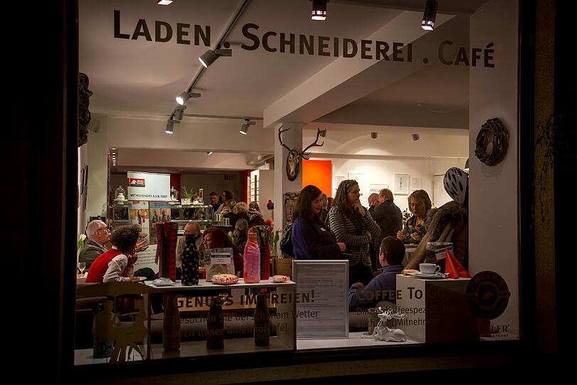 Das Nähwerk "Weißer Rabe" in der Schwanthalerstraße 73/II.