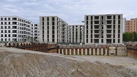 Baustopps wie auf dieser Baustelle in Neuperlach will das Rathaus verhindern – auch durch weniger Bürokratie
