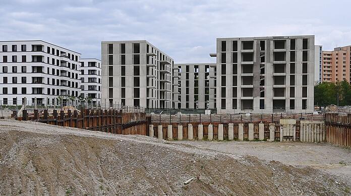 Baustopps wie auf dieser Baustelle in Neuperlach will das Rathaus verhindern – auch durch weniger Bürokratie