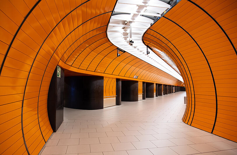 Beliebtes Fotomotiv, heute größtenteils ohne Menschen: Der U-Bahnhof am Marienplatz.