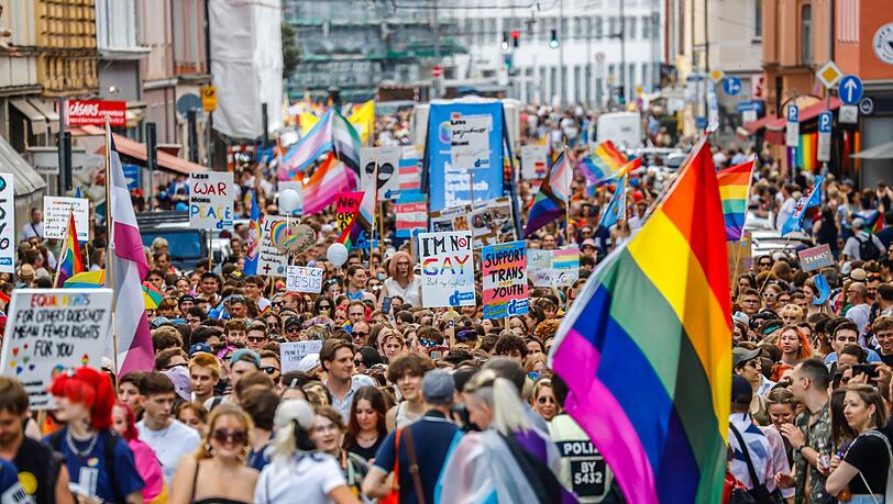 Rund 300.000 Menschen feierten zuletzt in M&uuml;nchen den Christopher Street Day. (Archivbild)