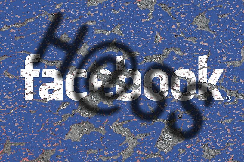 Via Facebook hetzte der Mann gegen Angela Merkel und einen Betriebsrat der Firma, bei der er angstellt war. Unterzeichnet waren seine Einträge mit "HH".
