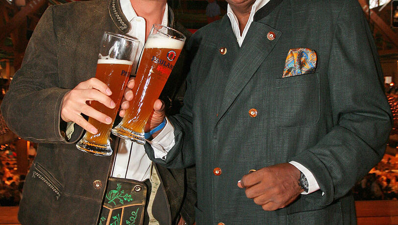 Florian Silbereisen und Roberto Blanco auf der Wiesn im Jahr 2006.
