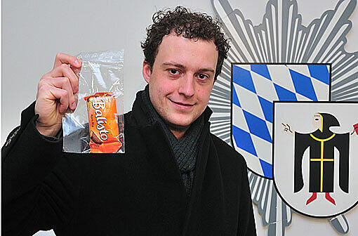 Polizist Stefan Stark hatte den Schokoriegel in der Hosentasche.
