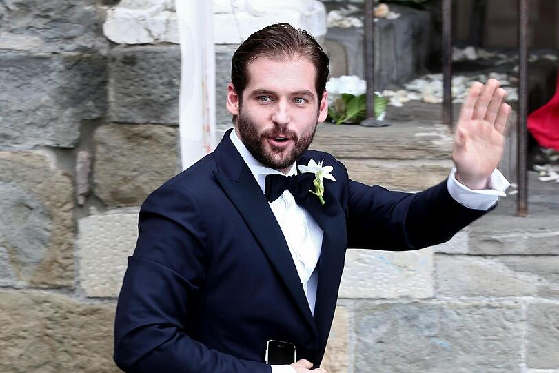 Weitere Bilder der Hochzeit von Michelle Hunziker und Tomaso Trussardi in der AZ-Klickstrecke.