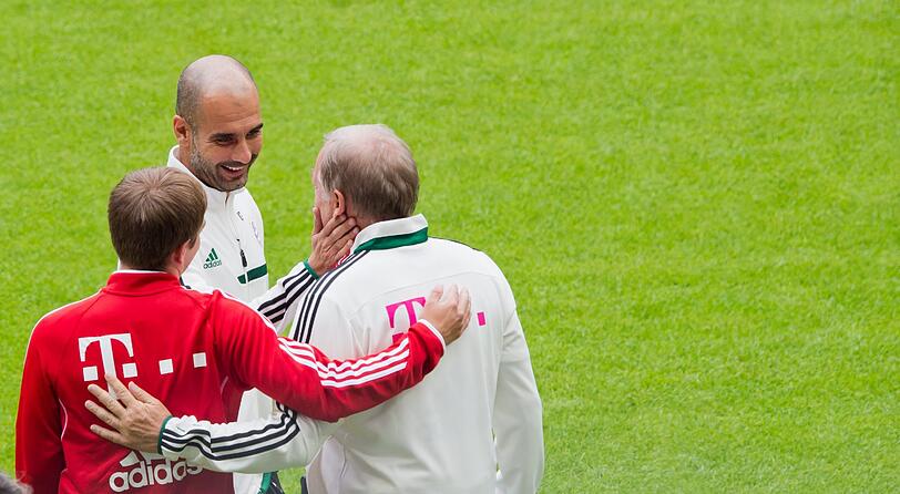 Es scheint als habe Pep Guardiola den Co-Trainer Hermann Gerland schon genauso ins Herz geschlossen wie die Bayern-Fans.