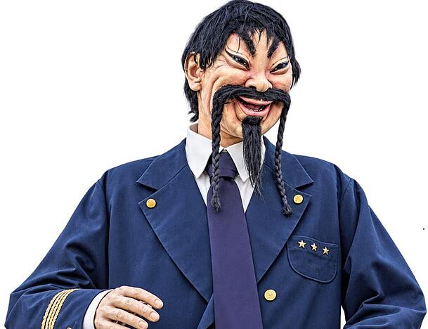 So sah die alte Kapitänsfigur mit Zöpferlbart am Wiesn-Fahrgeschäft Happy Sailor aus. So sah die alte Kapitänsfigur mit Zöpferlbart am Wiesn-Fahrgeschäft Happy Sailor aus.