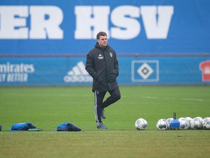 Dieter Hecking könnte sich auch den Job als Bundestrainer vorstellen.