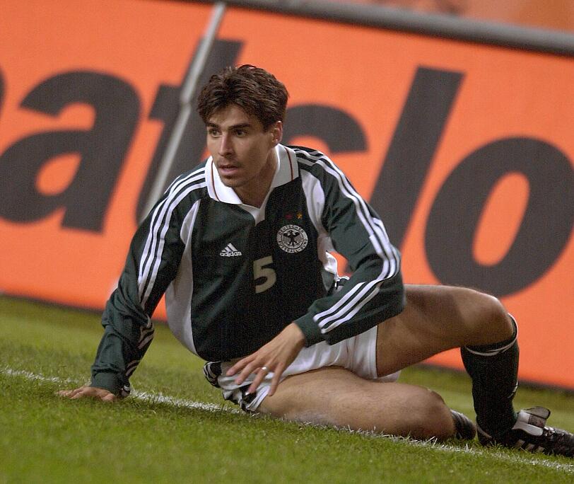 Zoltán Sebescen absolvierte in Amsterdam sein DFB-Debüt. Zoltán Sebescen absolvierte in Amsterdam sein DFB-Debüt.