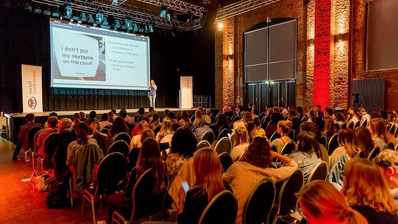 Die Social Conference ist ein Zusammentreffen führender Experten und Unternehmen aus der deutschsprachigen digitalen Media Szene.