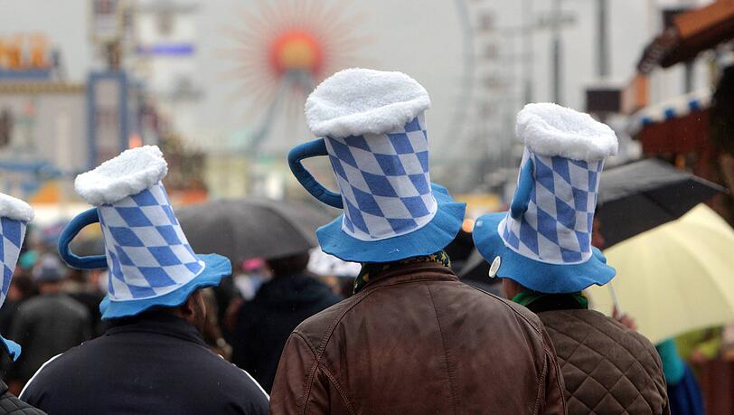 Gut behütet: Eine Kopfbedeckung, welcher Art auch immer, ist das Wetter betreffend am ersten Wochenende keine schlechte Idee. (Archivbild) Gut behütet: Eine Kopfbedeckung, welcher Art auch immer, ist das Wetter betreffend am ersten Wochenende keine schlechte Idee. (Archivbild)