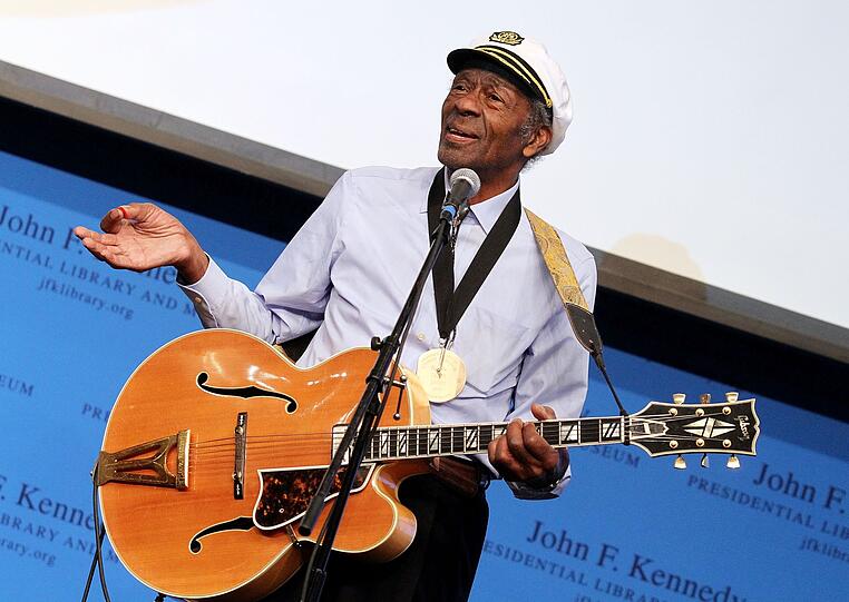 Chuck Berry - hier zu sehen im Jahr 2012 - starb am 18. März 2017. Er wurde 90 Jahre alt. Chuck Berry - hier zu sehen im Jahr 2012 - starb am 18. März 2017. Er wurde 90 Jahre alt.