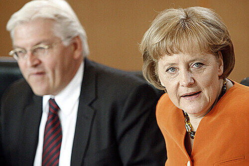 Steinmeier und Merkel: Die große Koalition wirkt wie ein zerrüttetes Ehepaar.