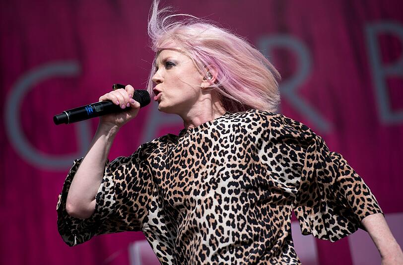 Shirley Manson, die Sängerin der Band "Garbage" bei Rockavaria in München.