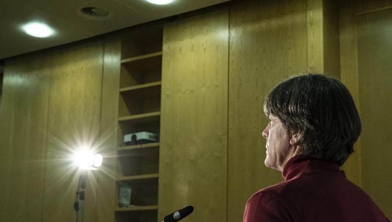 Bundestrainer Joachim Löw in der DFB-Zentrale beim digitalen Pressegespräch.