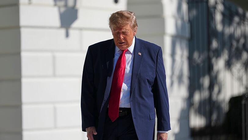 Einige Demokraten fordern die Einsetzung eines unabhängigen Sonderermittlers, um Verbindungen von US-Präsident Donald Trump zum Sexualstraftäter Jeffrey Epstein unter die Lupe zu nehmen. (Archivbild) Einige Demokraten fordern die Einsetzung eines unabhängigen Sonderermittlers, um Verbindungen von US-Präsident Donald Trump zum Sexualstraftäter Jeffrey Epstein unter die Lupe zu nehmen. (Archivbild)