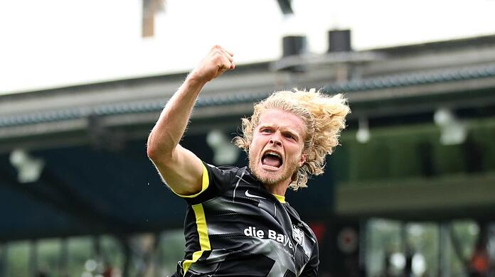 Ein löwenstarker Abwehrmann. In den letzten Partien spielte Jesper Verlaat mit angebrochener Rippe.